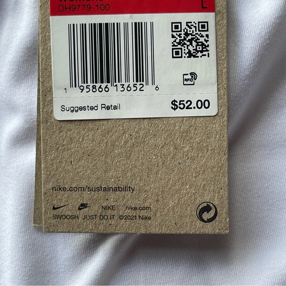 NikeCourt NWT Dri-FIT Victory Women's Tennis Skirt size large - Picture 4 of 4